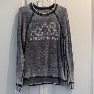 Breckenridge Men’s Gray Distressed Mineral Wash Crewneck Sweatshirt